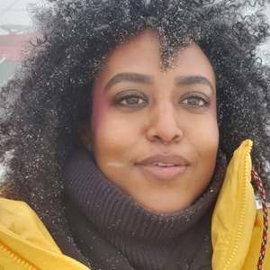 Meet your Posher, Ariam